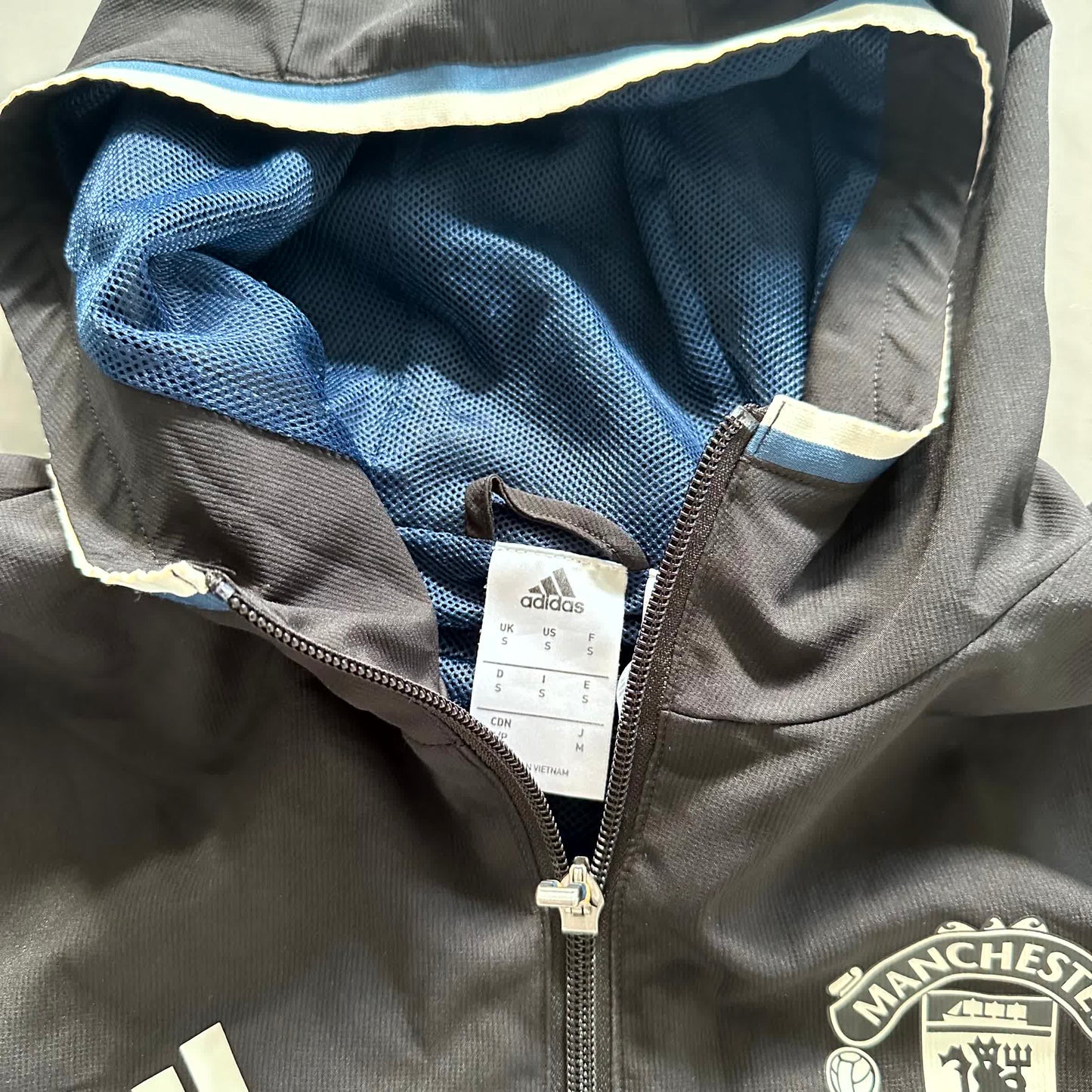 Adidas x Manchester United Vintage Tracksuit 2016/17 | S SKU?