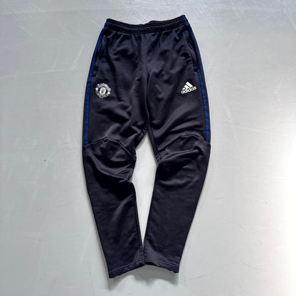 Adidas x Manchester United Vintage Tracksuit 2016/17 | S SKU?