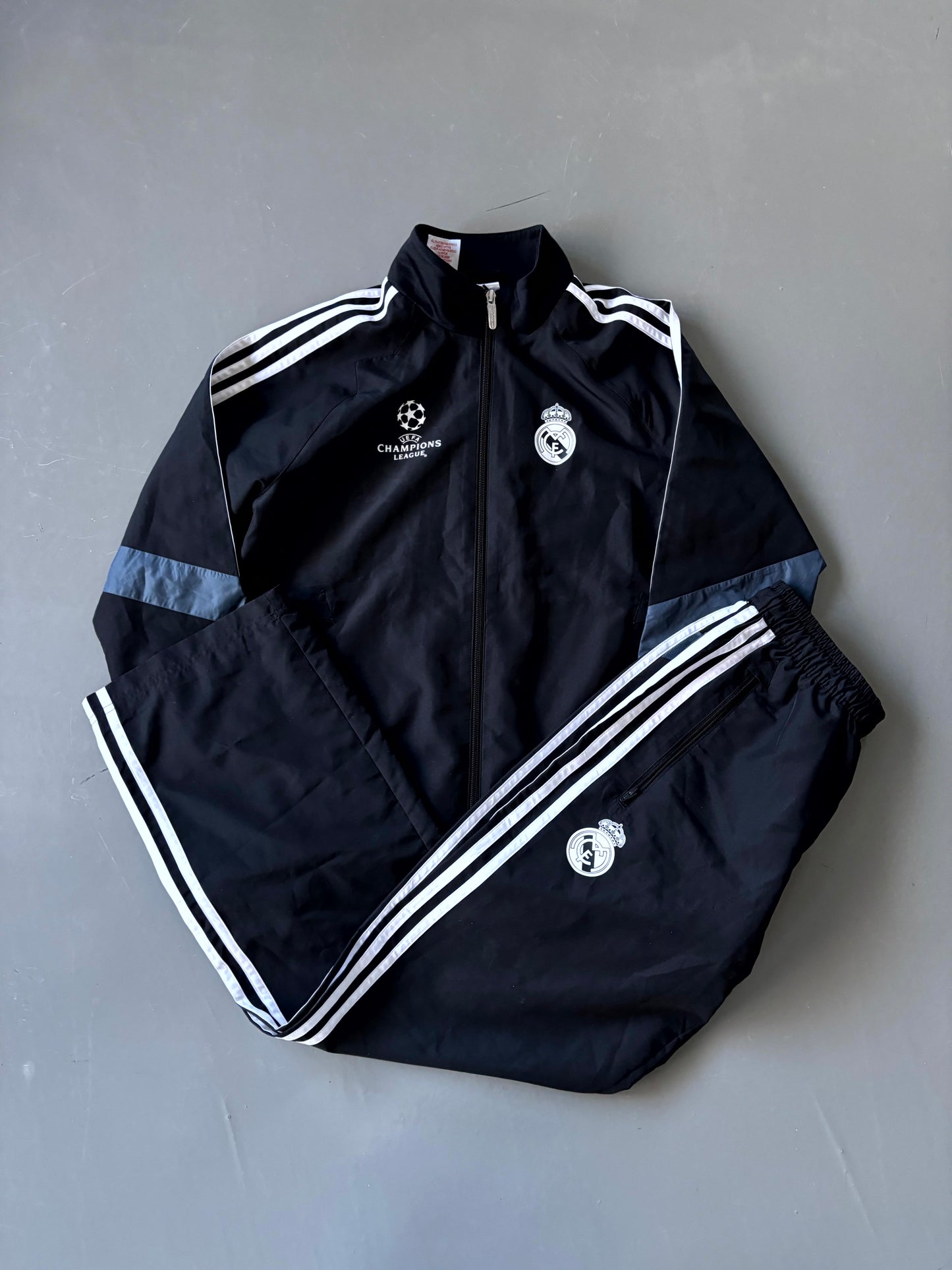 Real Madrid CL Tracksuit XS