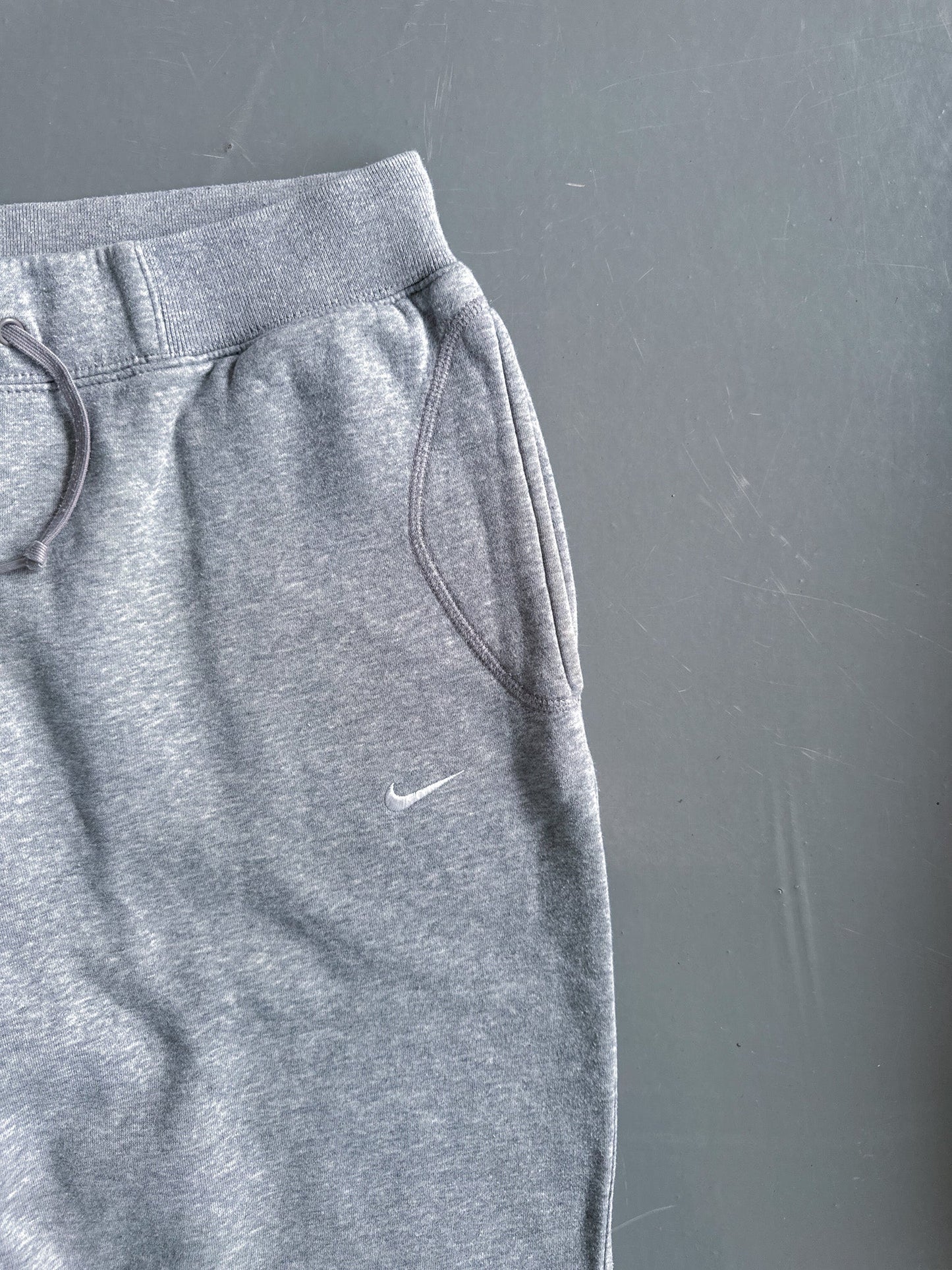 Nike Vintage Sweatpants | M