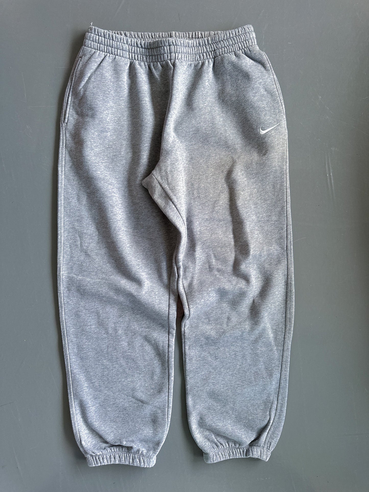 Nike Vintage Sweatpants | XL