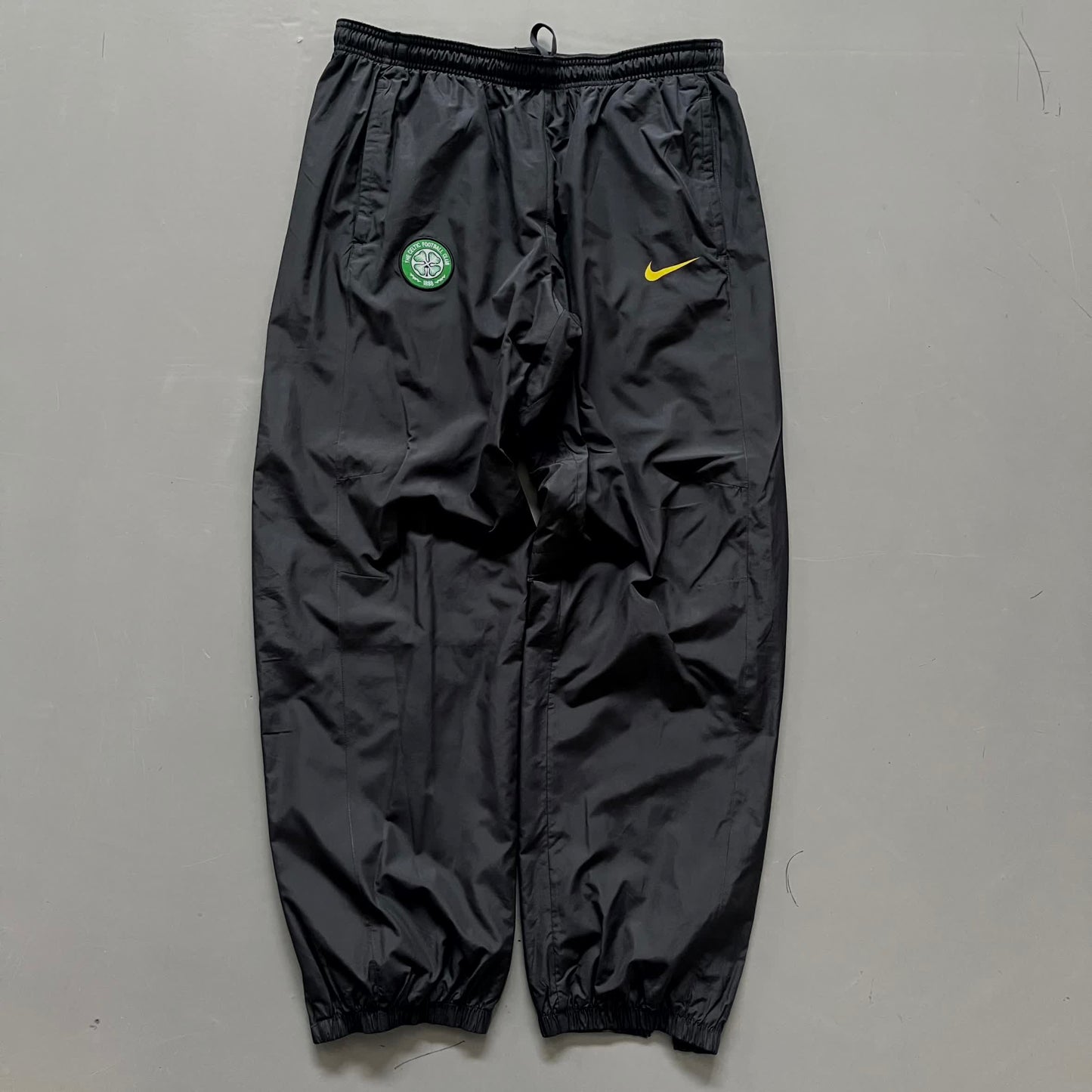 Nike x Celtic Vintage Tracksuit 2010/11 | XL