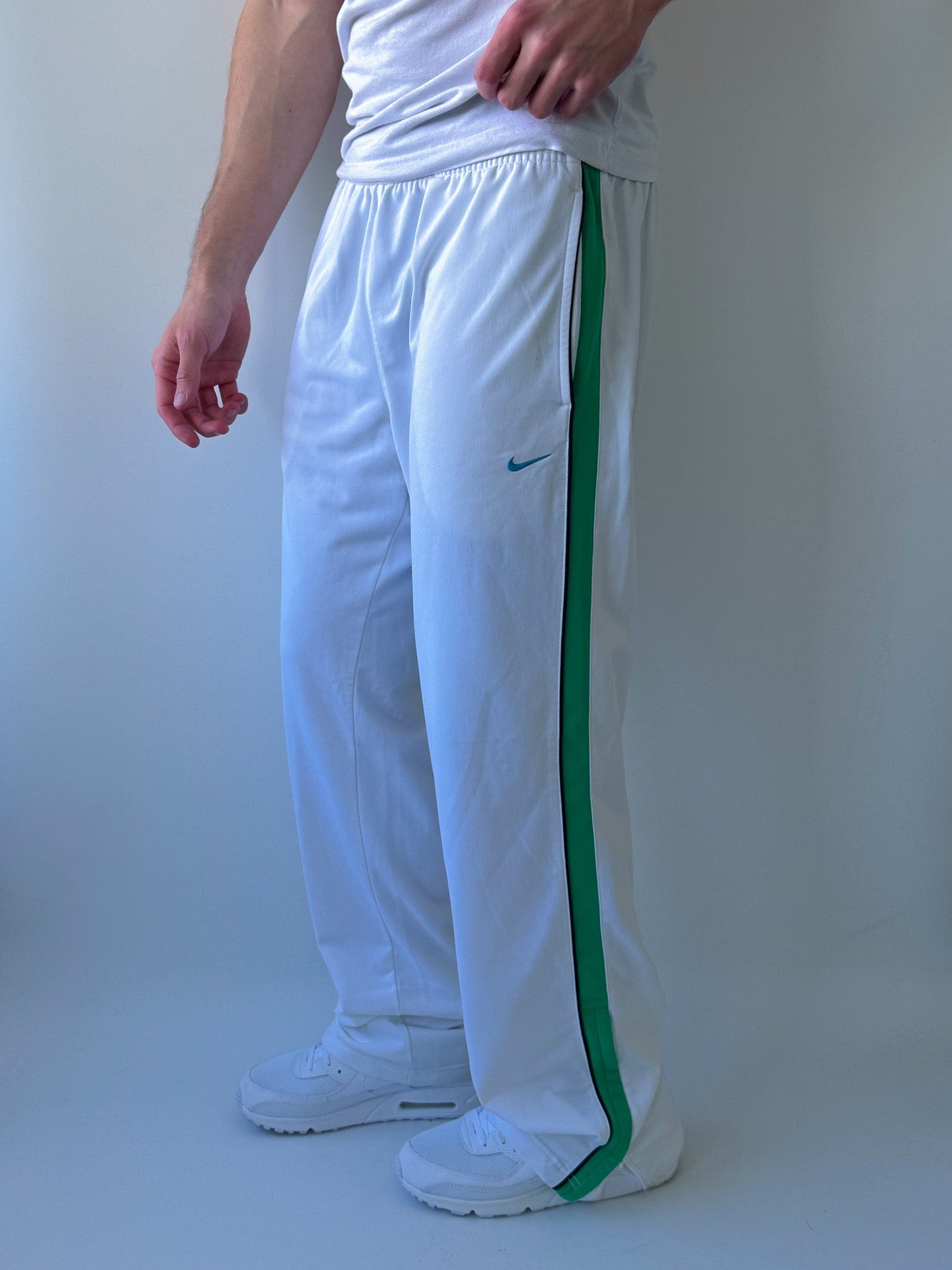 Nike Vintage *PREMIUM* Trackpants | L