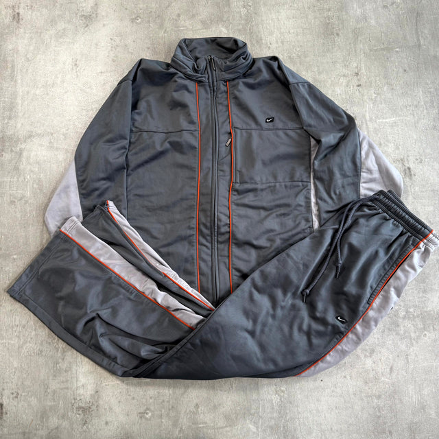 Nike Vintage Tracksuit L