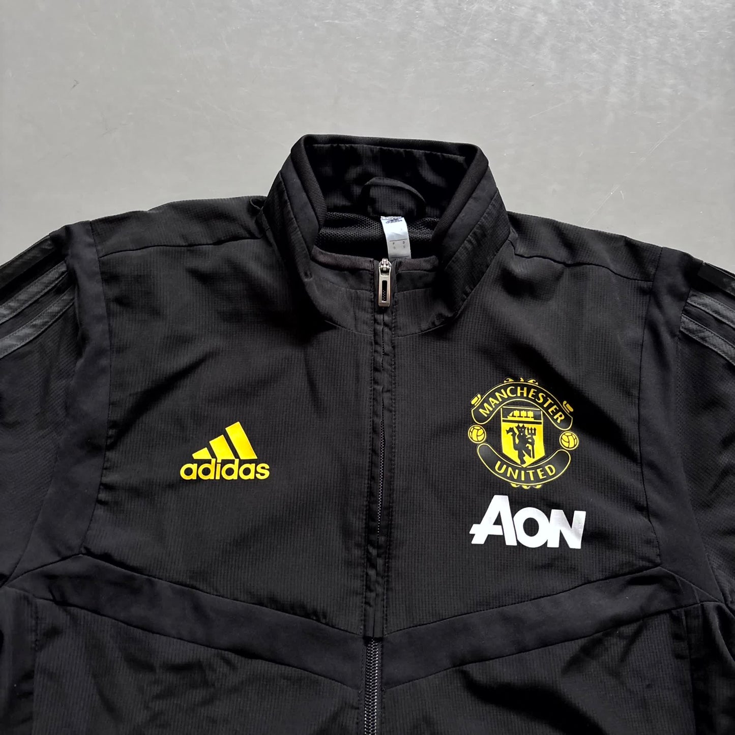 Adidas x Manchester United Vintage Trackjacket 2016/17 | S