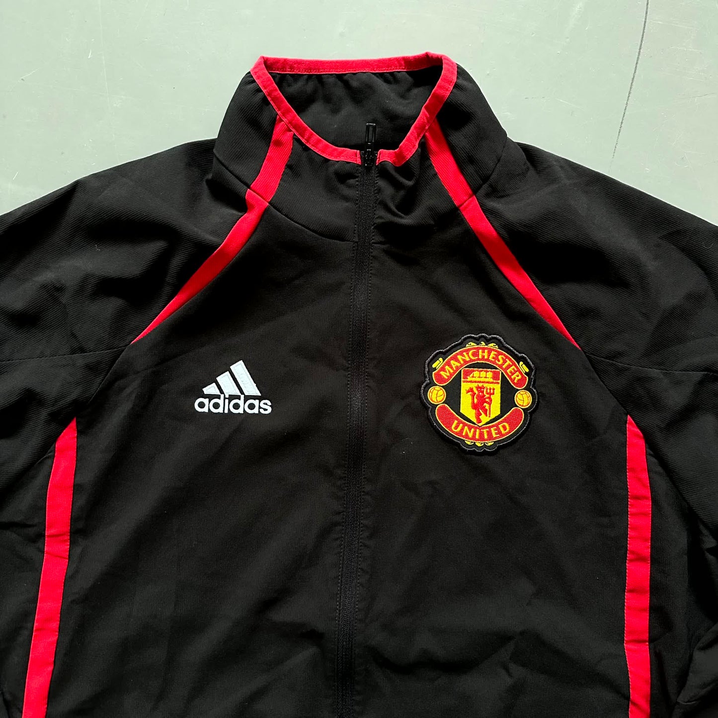 Adidas x Manchester United Vintage Tracksuit 2021/22 | S