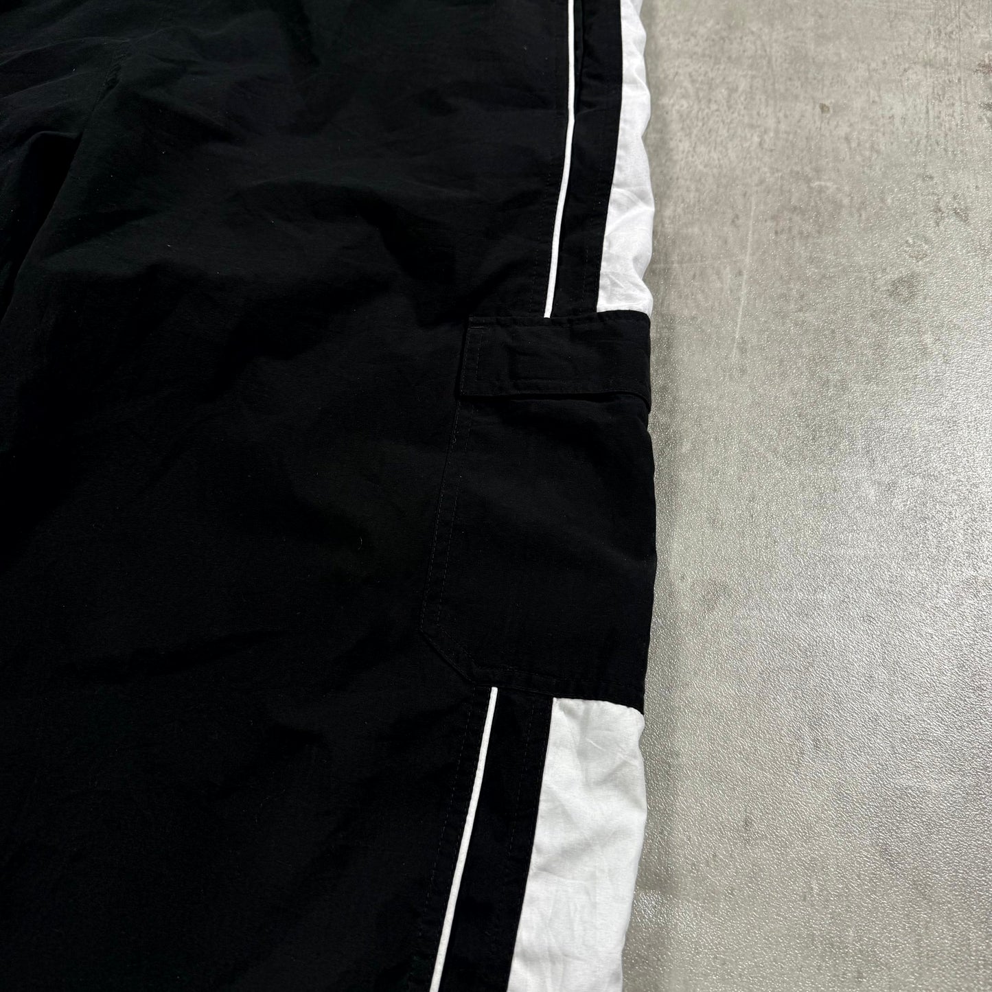 Nike vintage track pants XL