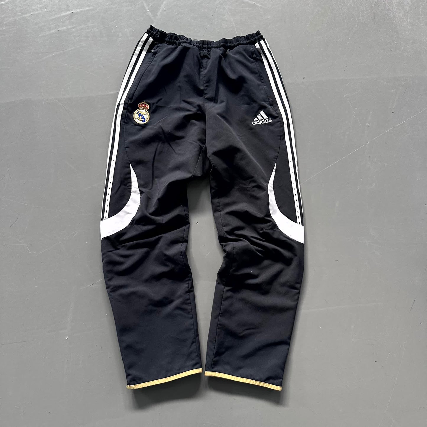 Adidas x Real Madrid Vintage *Premium* Tracksuit 2006/07 | M