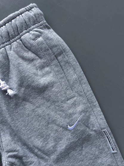 Nike Vintage *Deadstock* Sweatpants | XXS