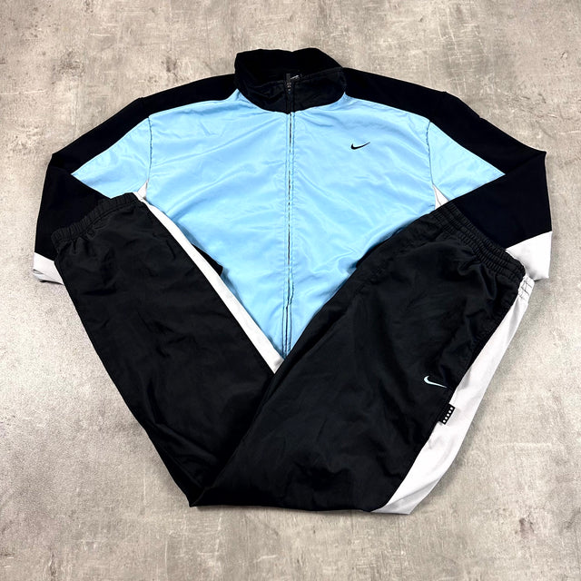 Nike Vintage Tracksuit M