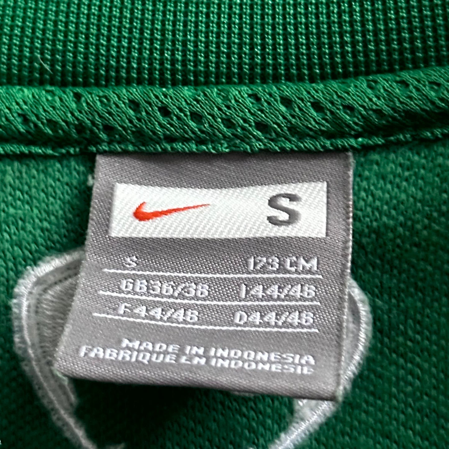 Nike x Portugal Vintage *Premium* Trackjacket 2006 | S