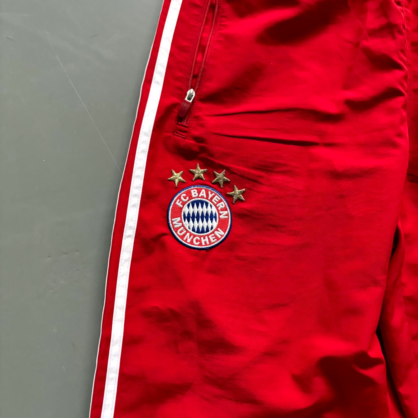 Adidas x FC Bayern Vintage Tracksuit 2010/11 | M