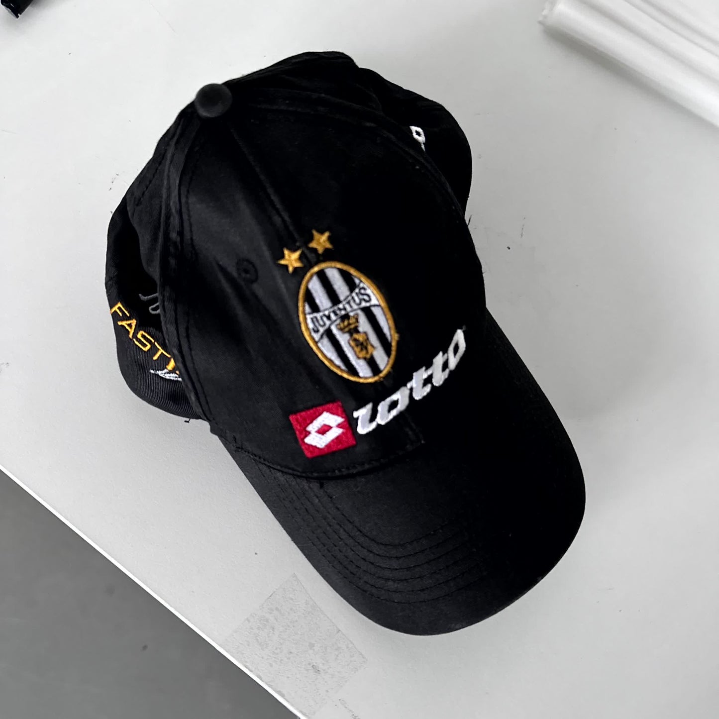 Lotto x Juventus Turin Vintage Cap 2001/02