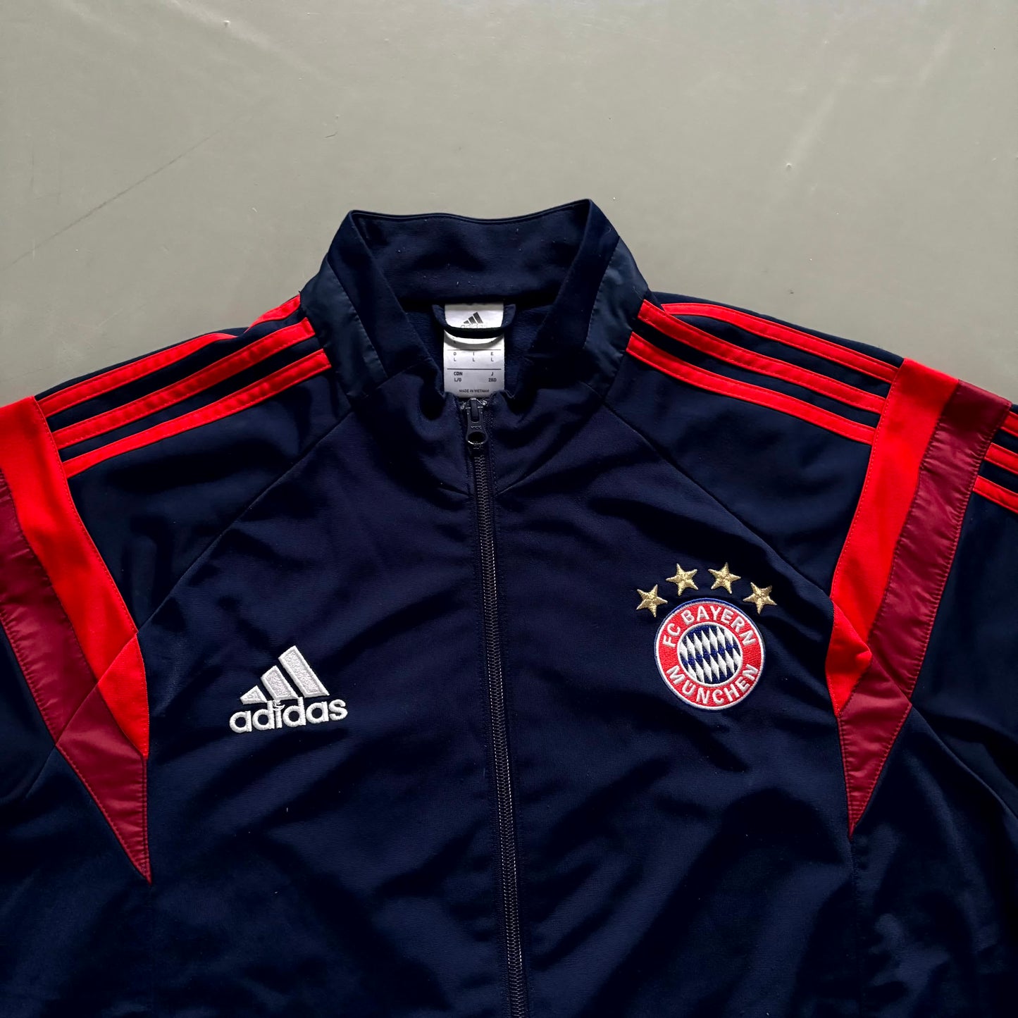 Adidas x FC Bayern Vintage Tracksuit 2015/16 | L