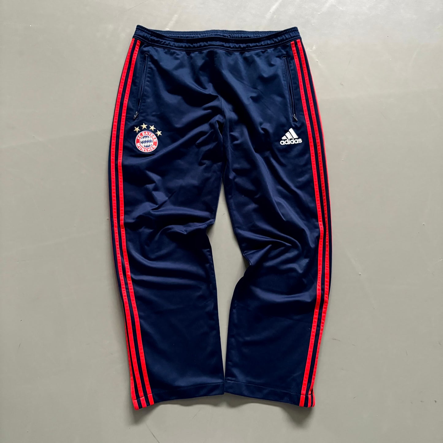 Adidas x FC Bayern Vintage Tracksuit 2015/16 | L