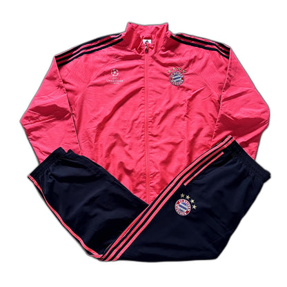 Nike x FC Bayern München CL Vintage Tracksuit 2016/17 | XL