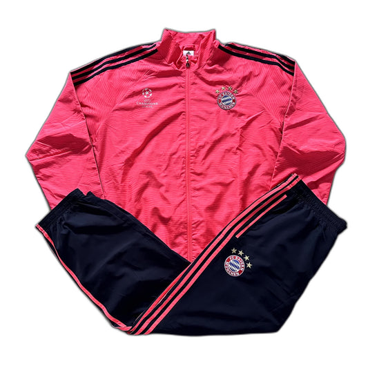 Nike x FC Bayern München CL Vintage Tracksuit 2016/17 | XL