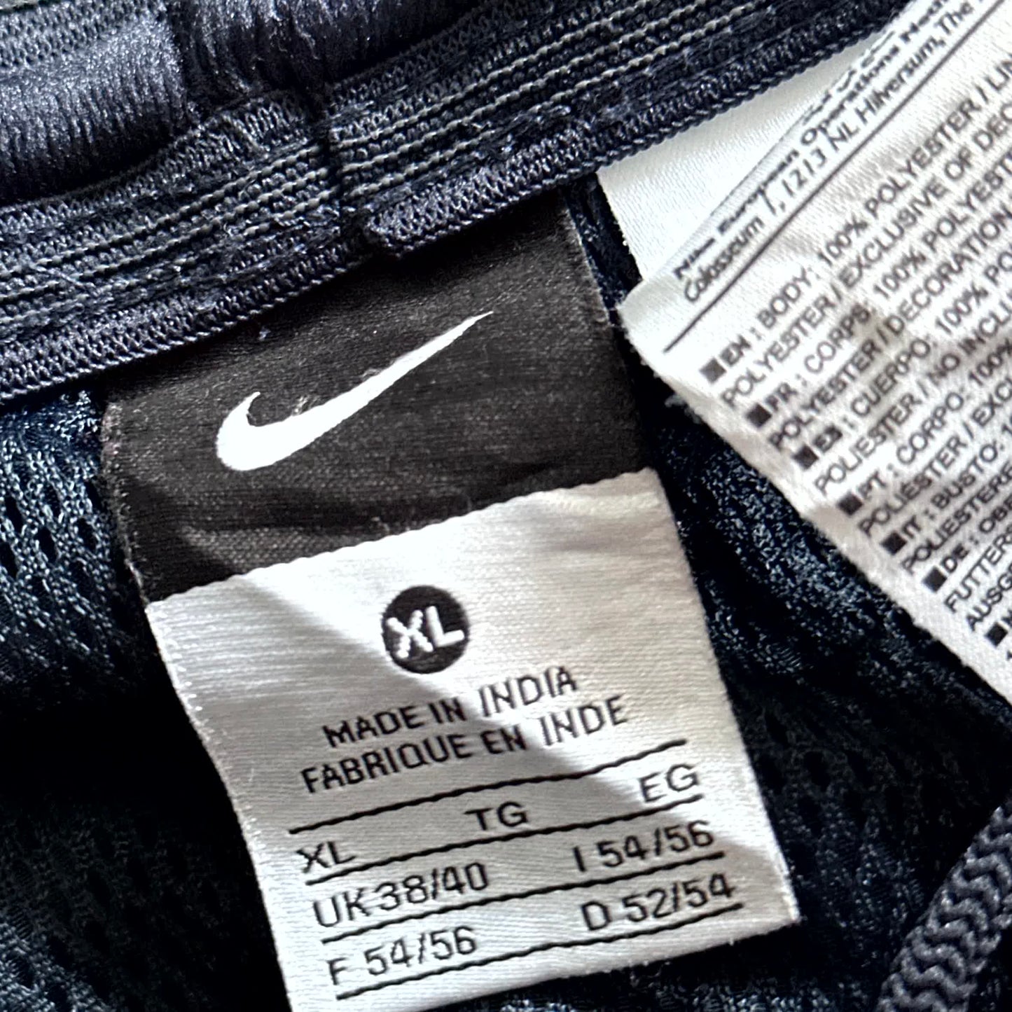 Nike x Portugal Vintage Trackpants 2010 | XL
