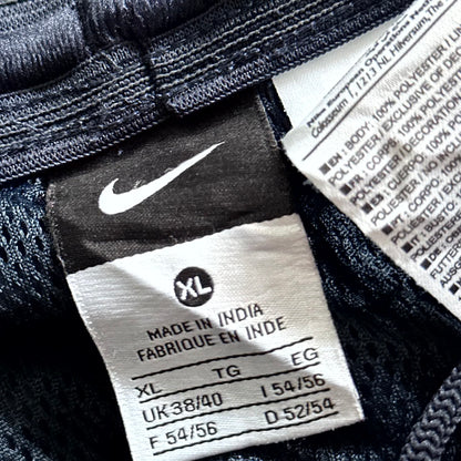 Nike x Portugal Vintage Trackpants 2010 | XL