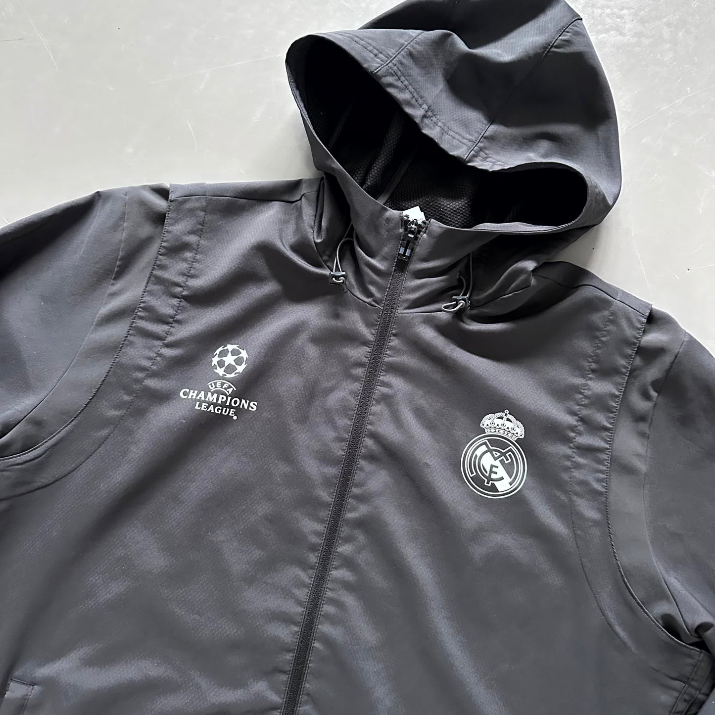 Adidas x Real Madrid CL Vintage Trackjacket 2016/17 | XL