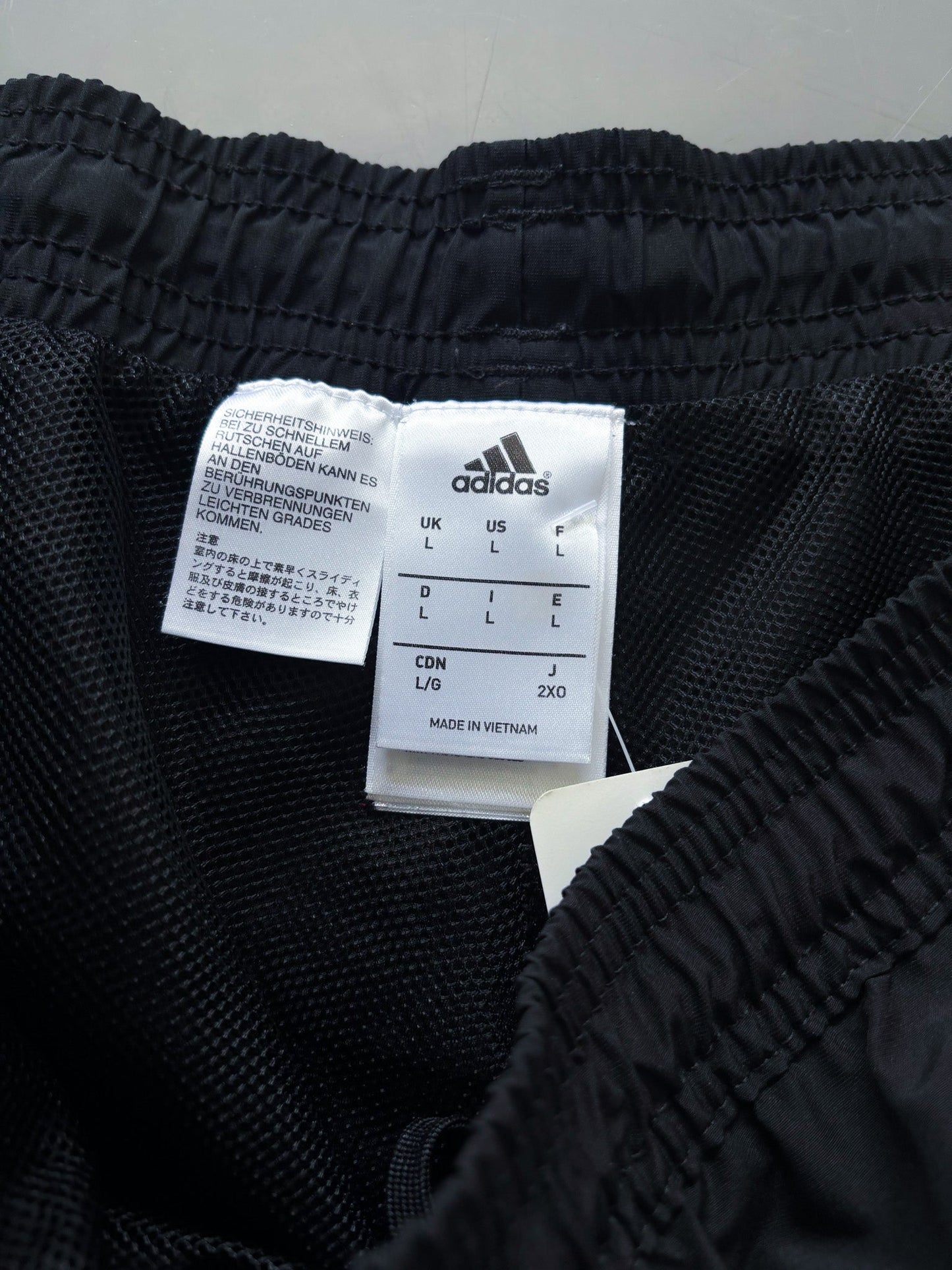 Adidas x Real Madrid Vintage Trackpants | L