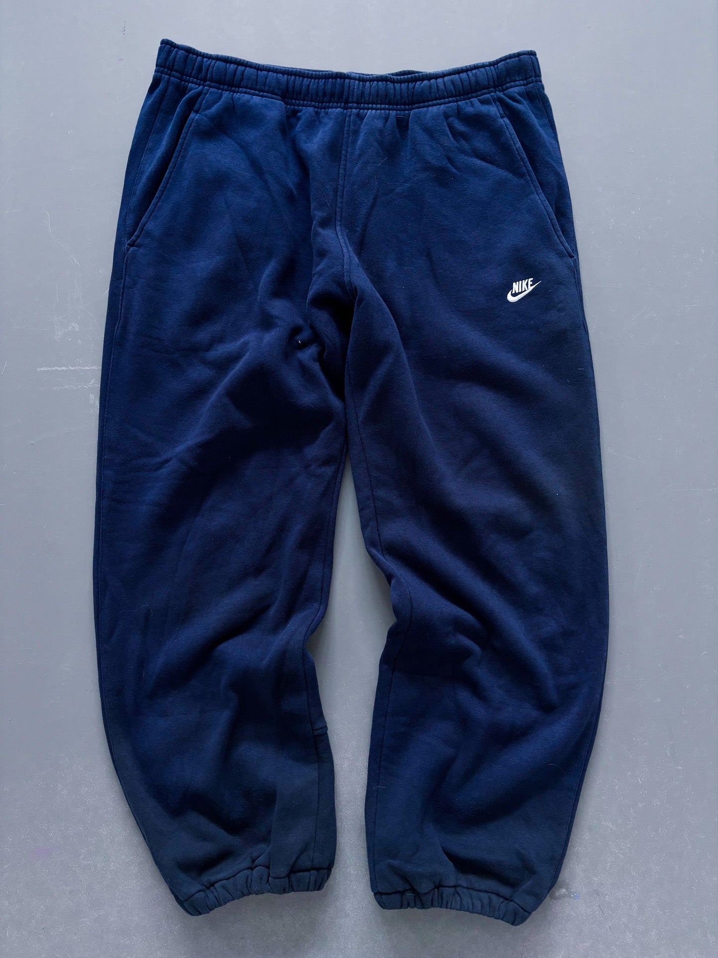 Nike Vintage Sweatpants | L
