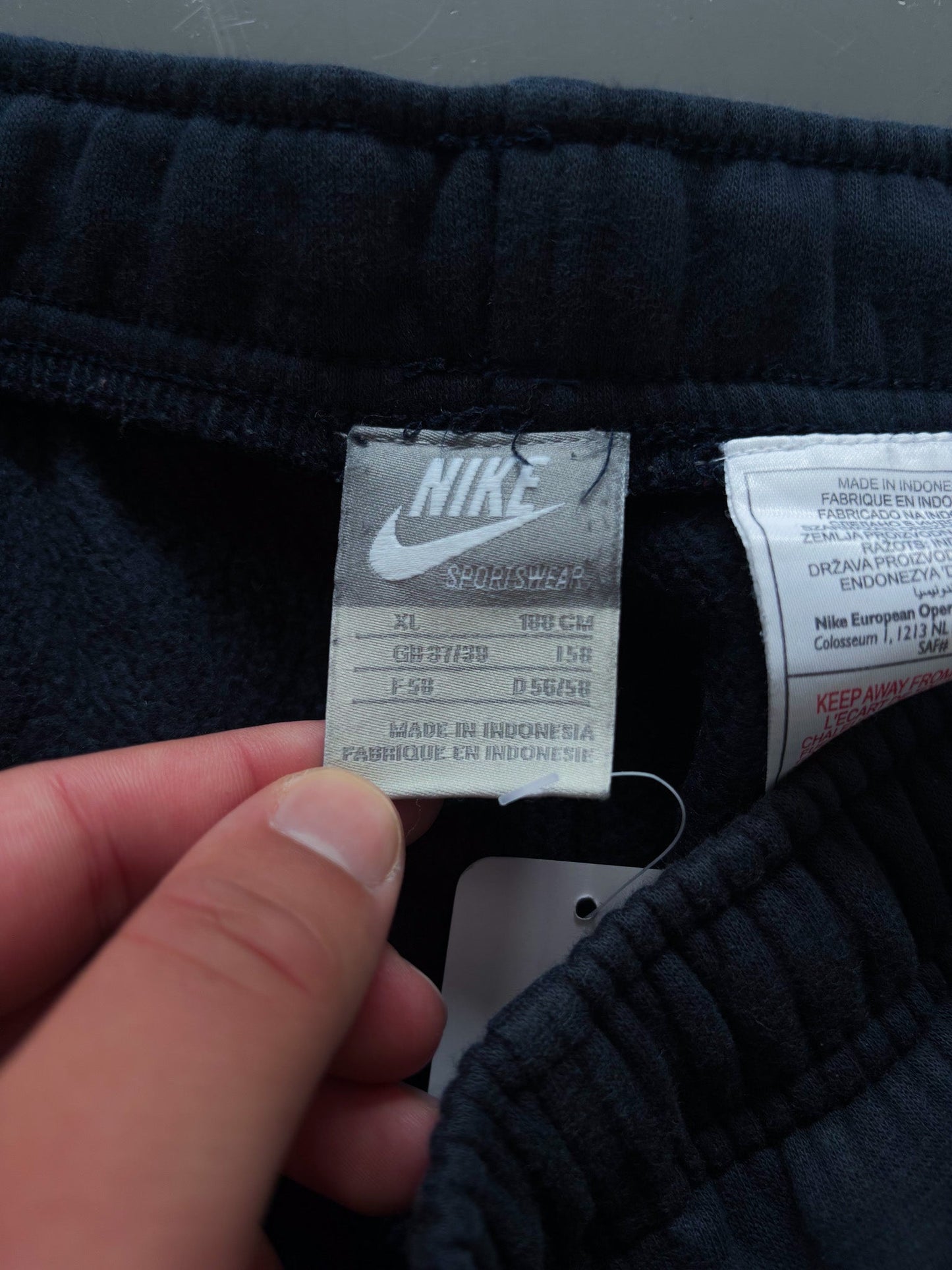 Nike Vintage Sweatpants | L