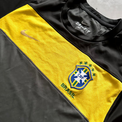 Nike x Brasilien Vintage *Premium* Trikot 2006 | M