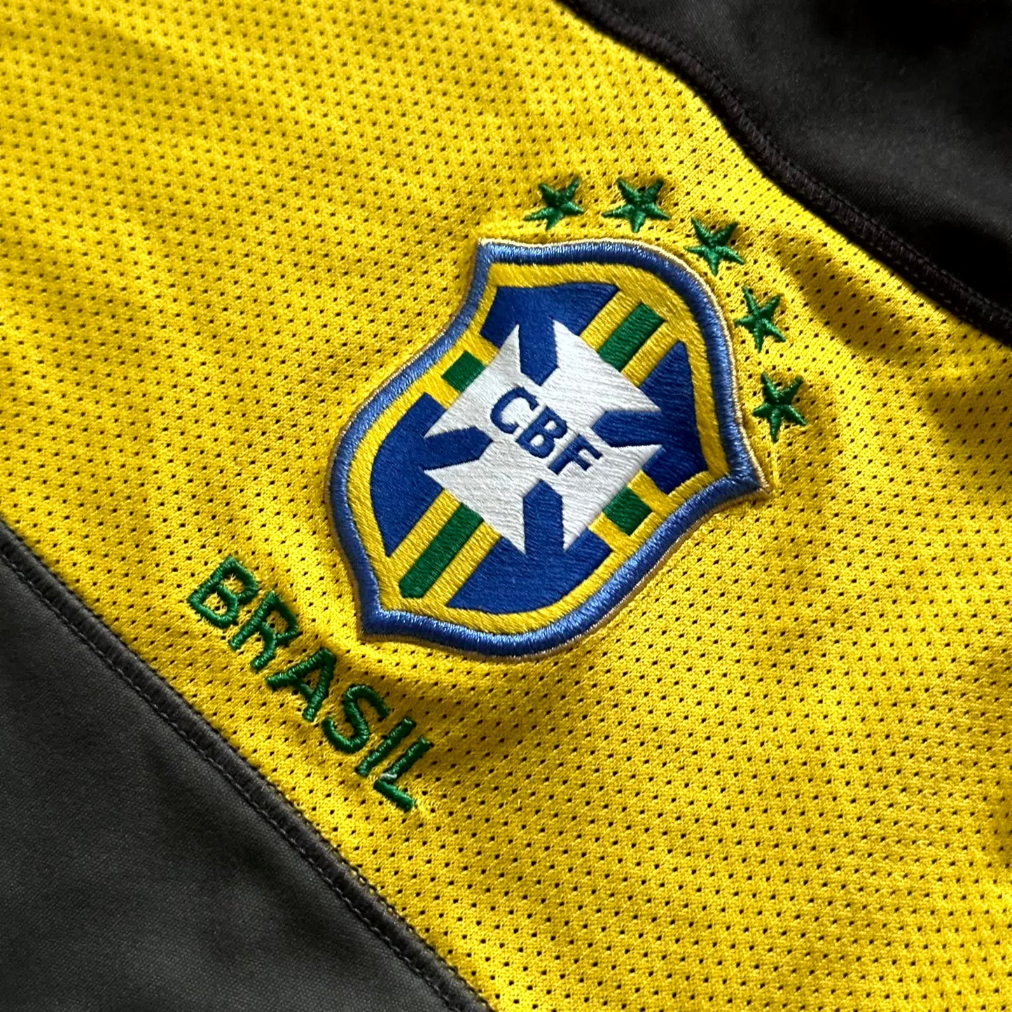 Nike x Brasilien Vintage *Premium* Trikot 2006 | M