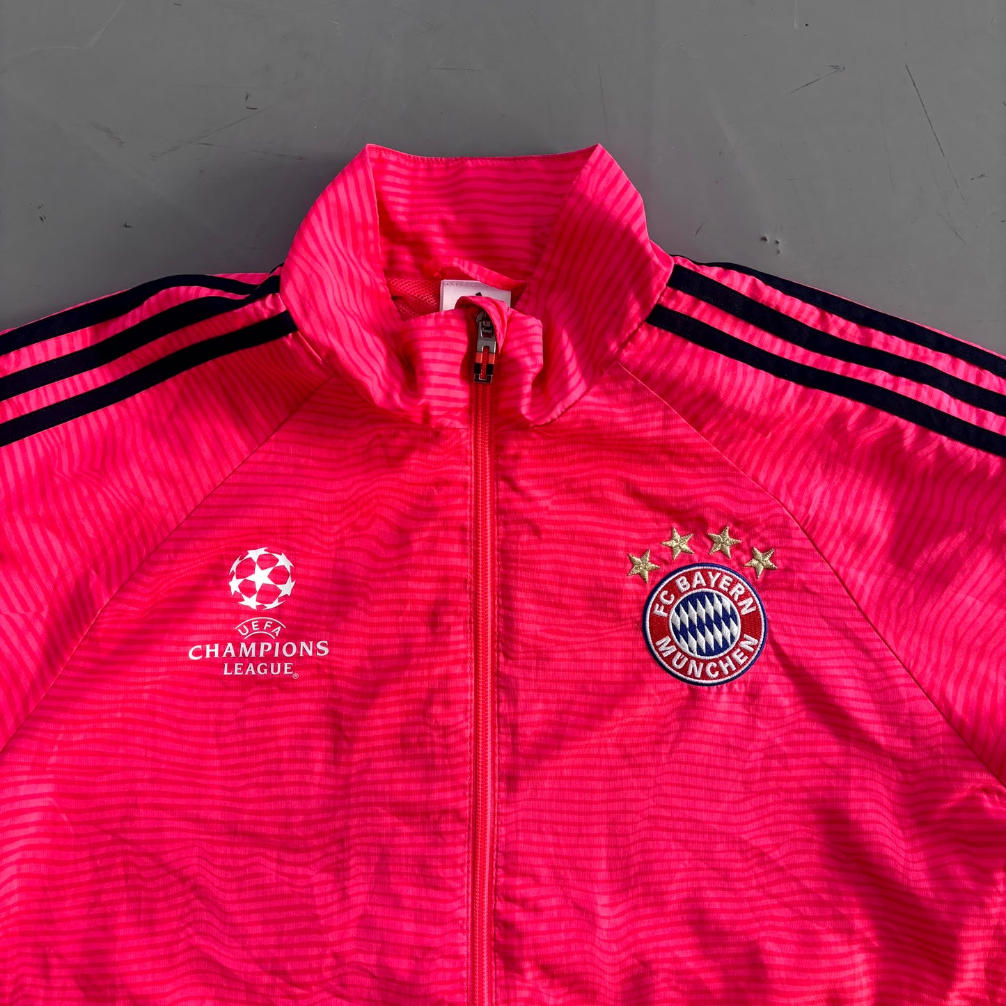 Adidas x FC Bayern CL Vintage Tracksuit 2015/16 | M