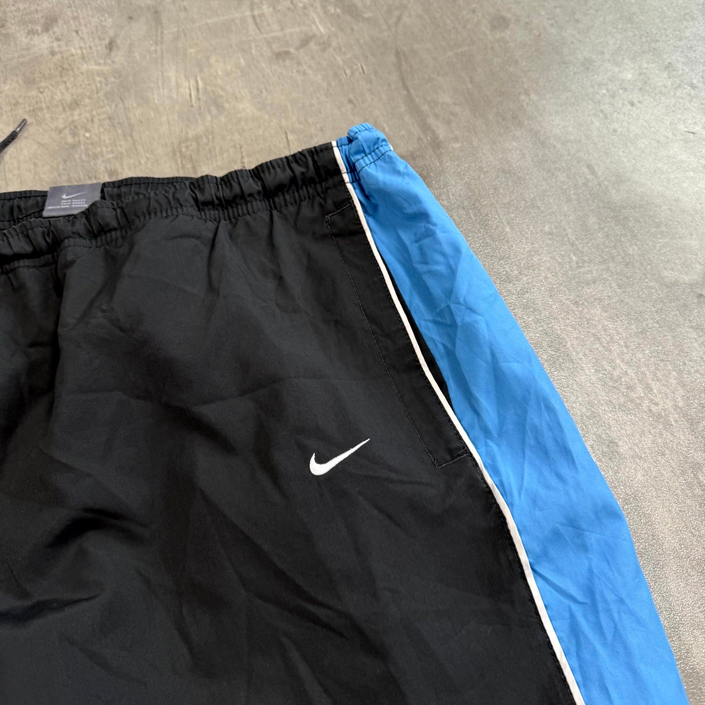 Nike vintage track pants XL