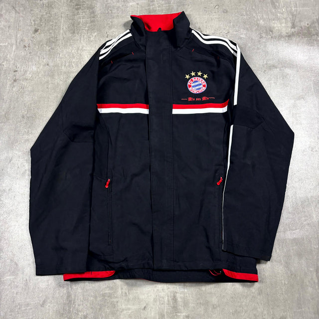 FC Bayern Munich Tracksuit M