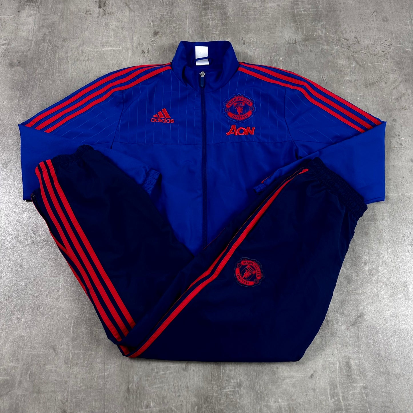 Manchester United Tracksuit S