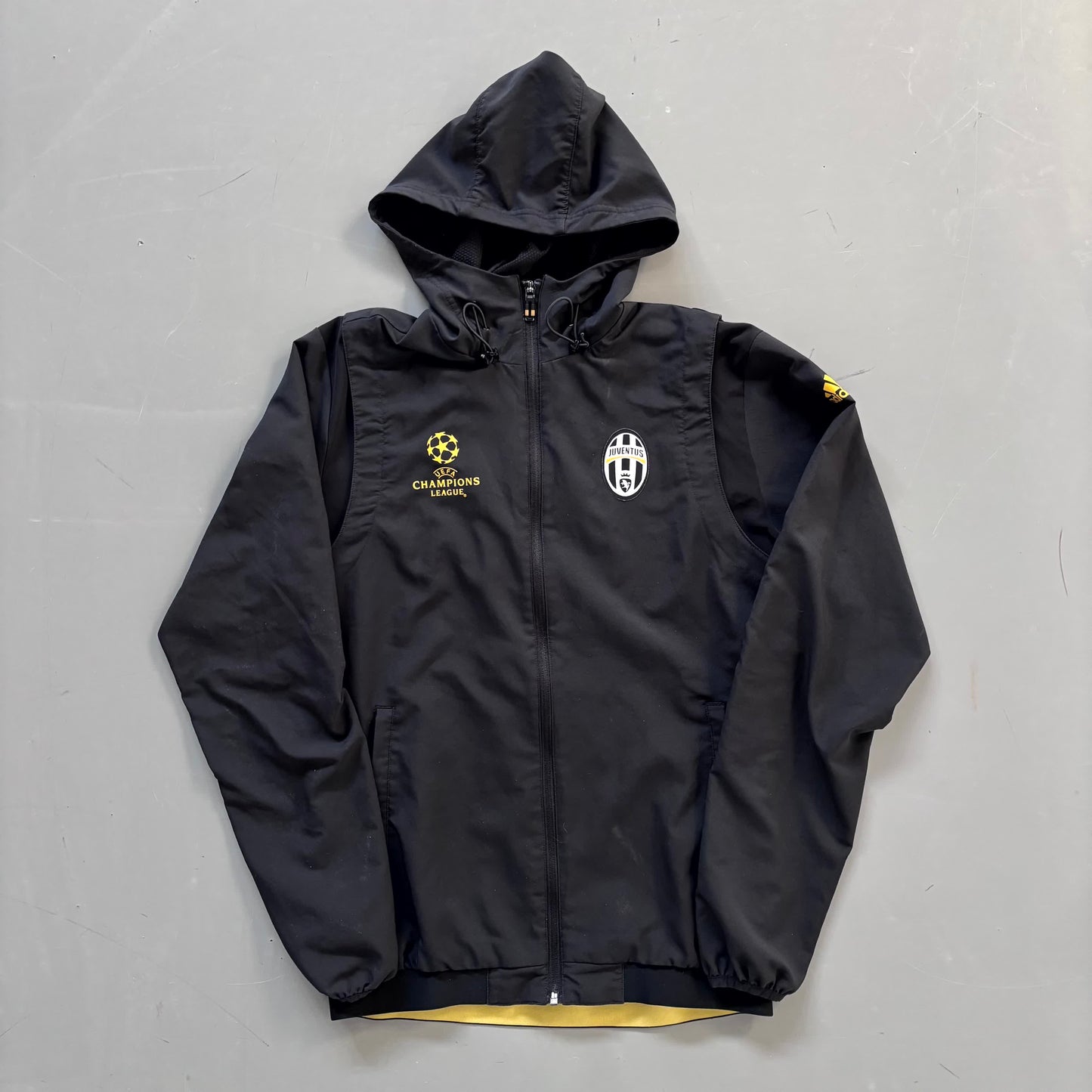 Adidas x Juventus CL Vintage Tracksuit 2015/16 | S