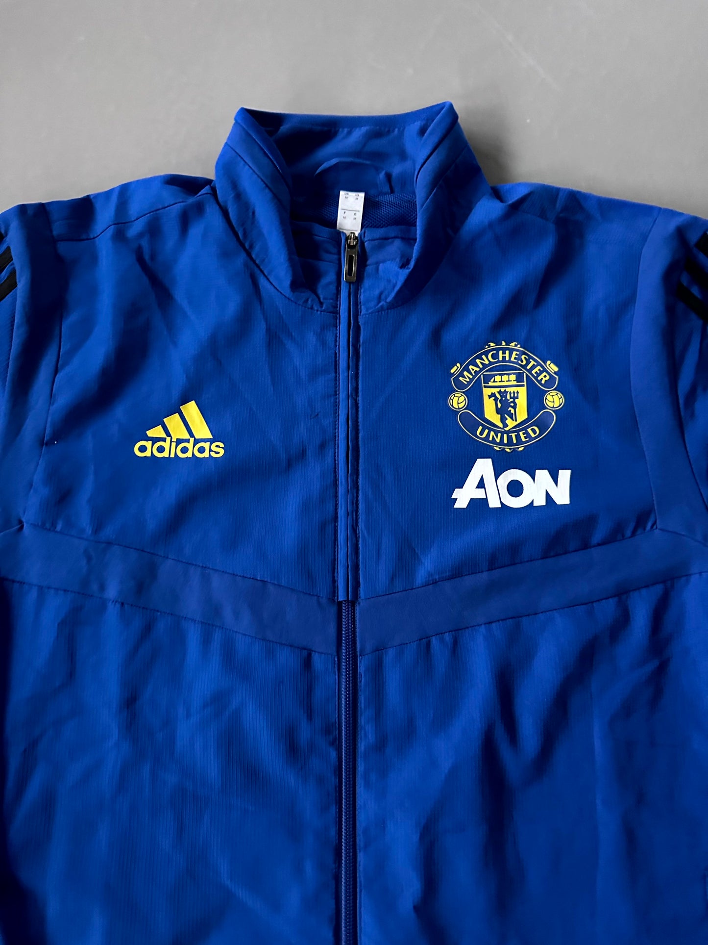 Manchester United Tracksuit M