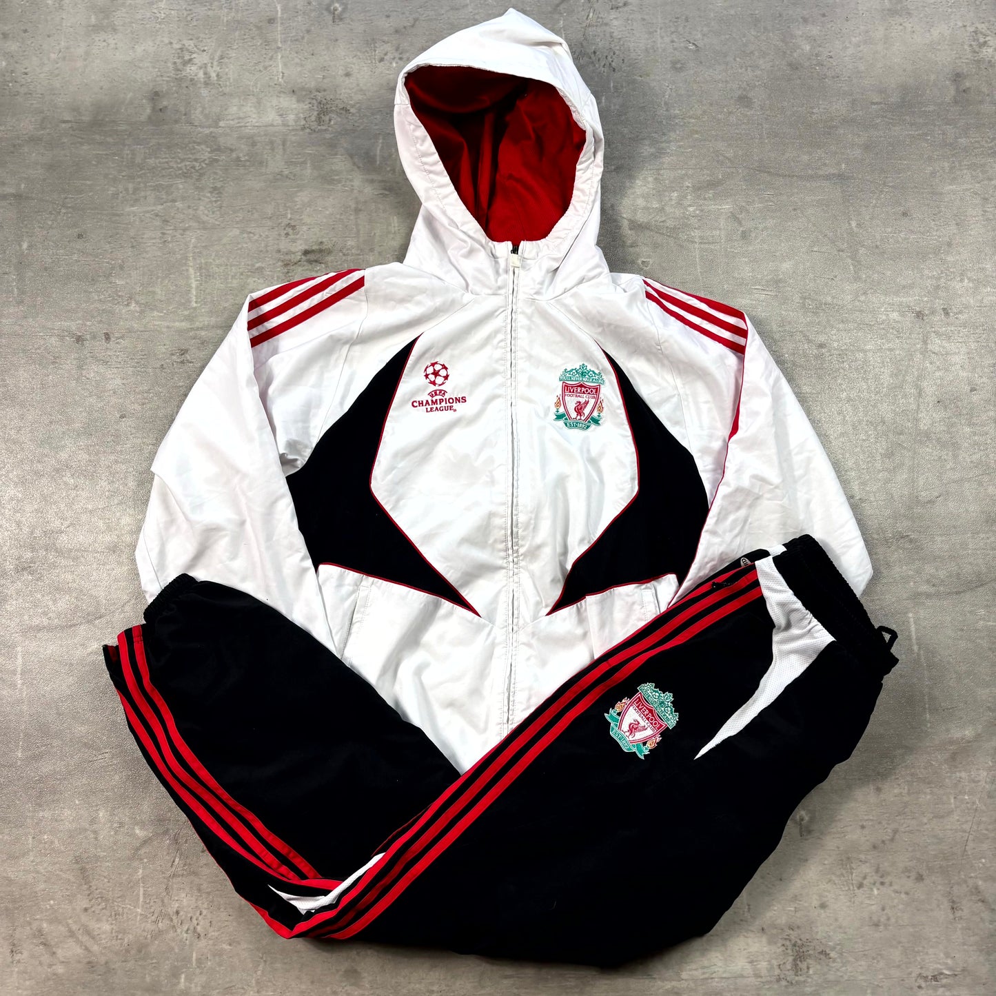 FC Liverpool Champions League Tracksuit L