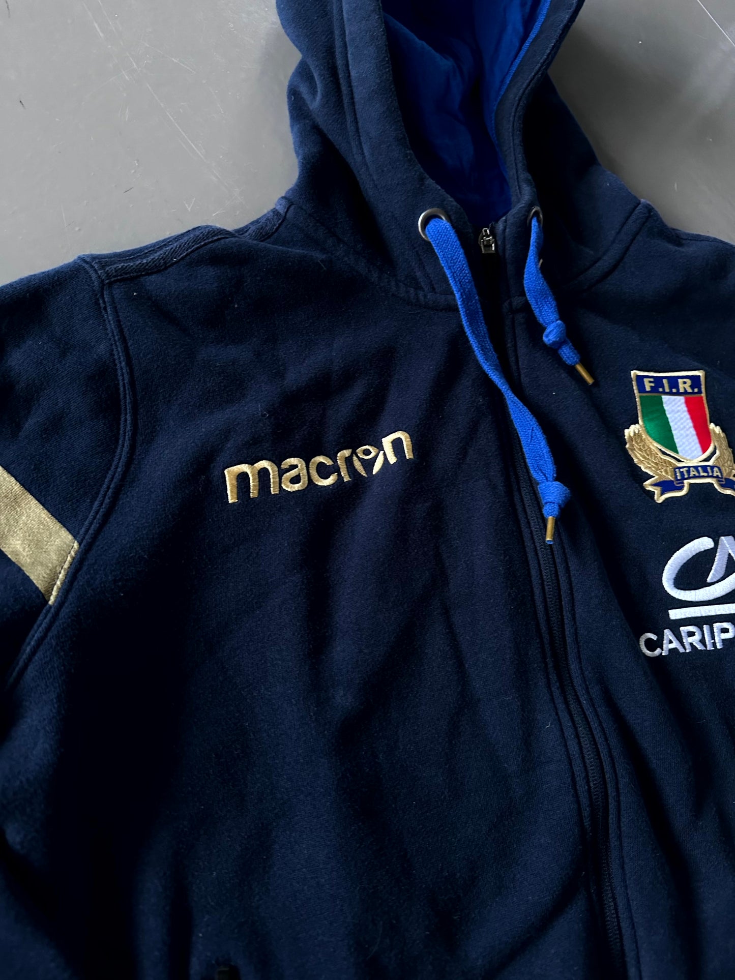 Italy Tracksuit XL