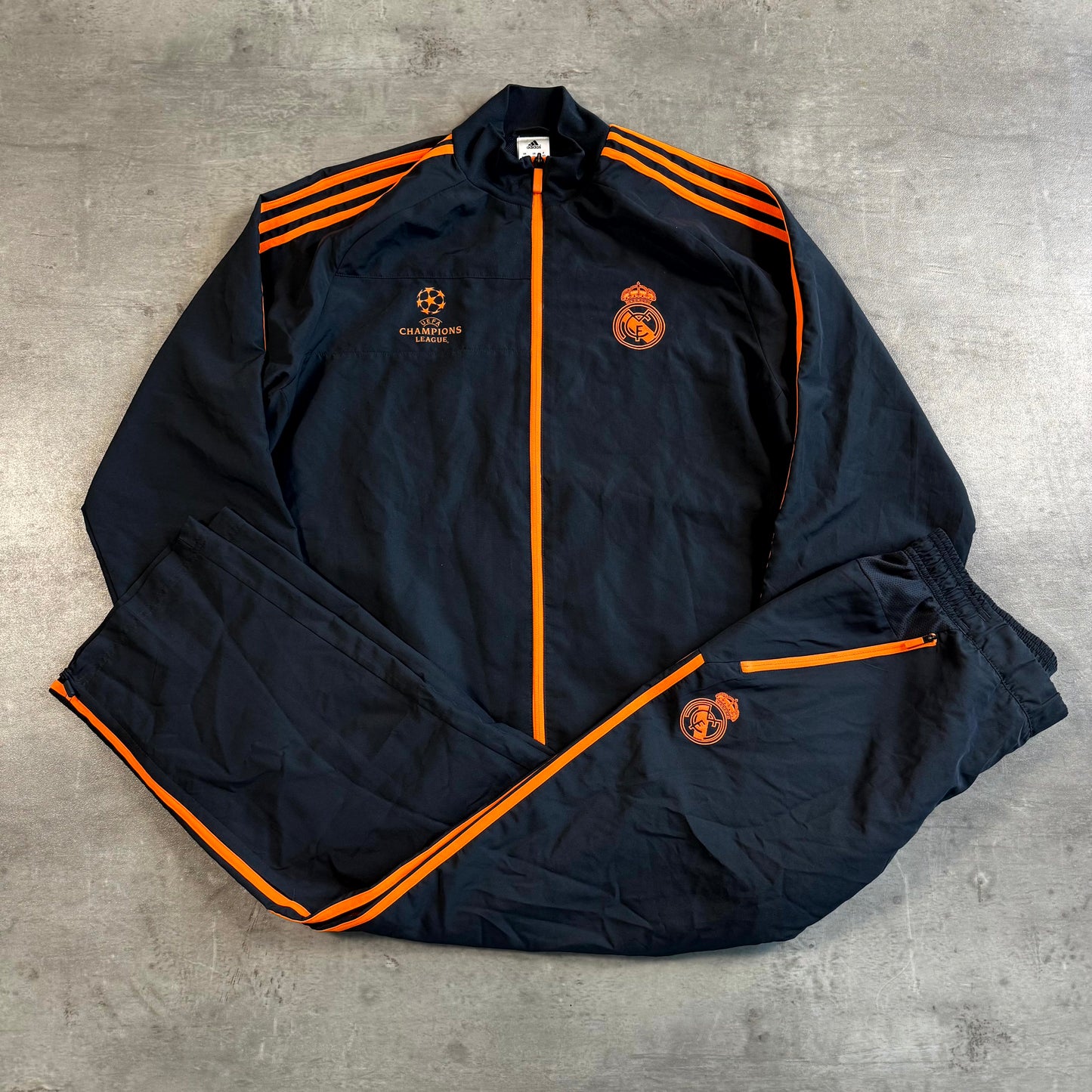 Real Madrid CL Tracksuit XL