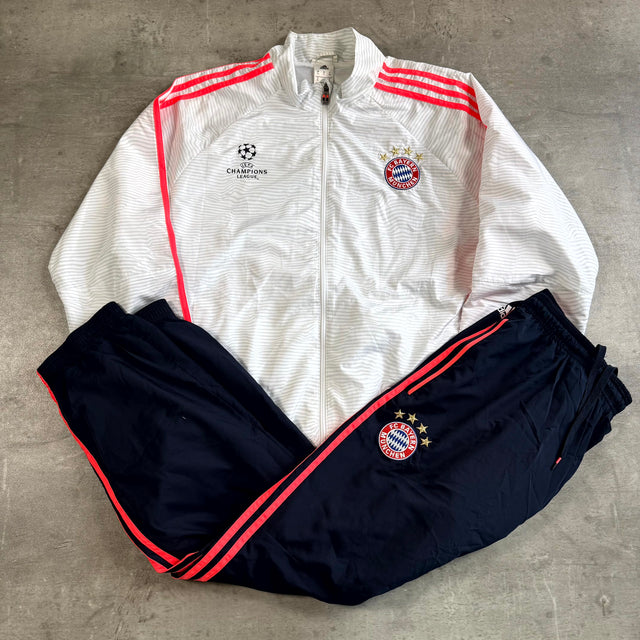 FC Bayern Munich CL Tracksuit XL