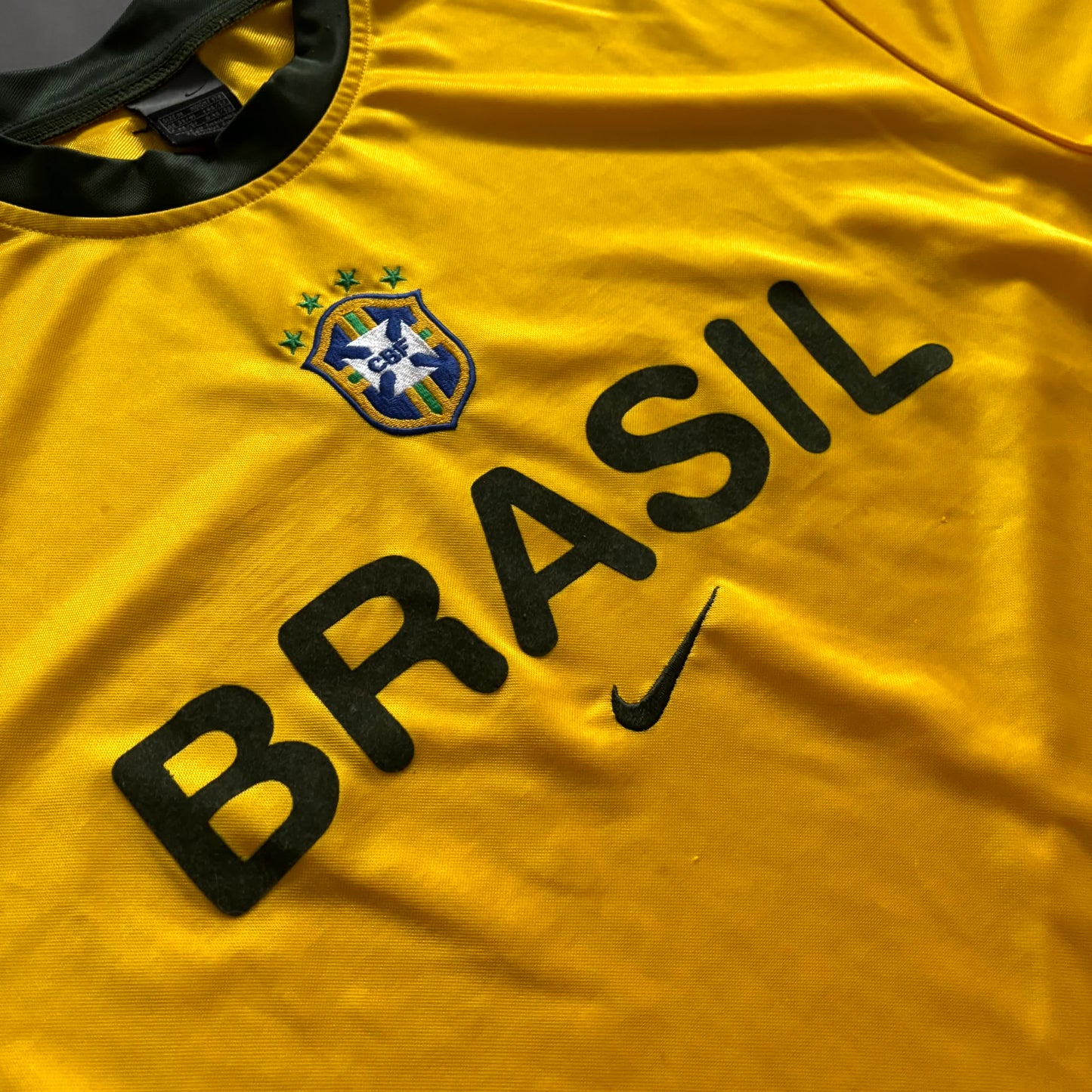 Nike x Brasilien Vintage *Premium* Trikot 2006 | M