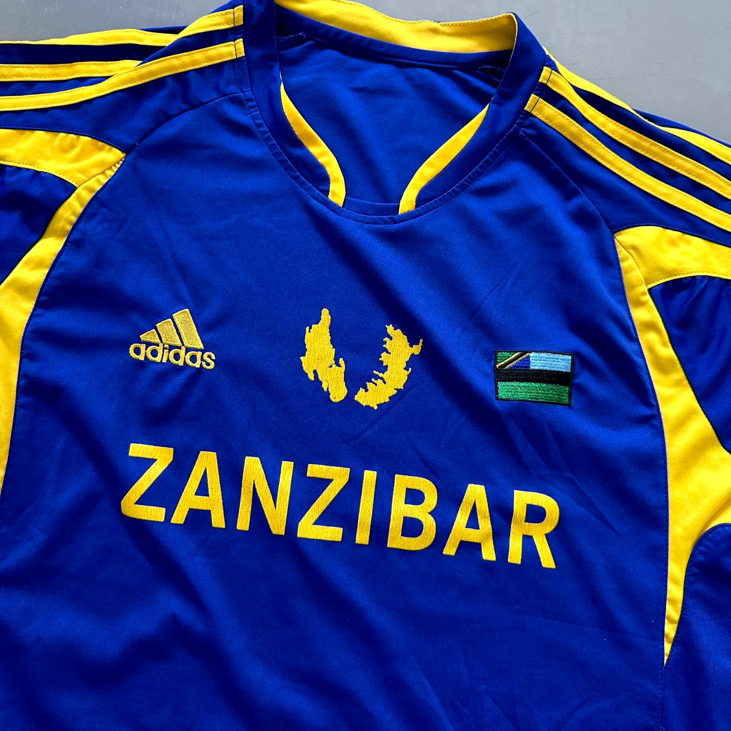 Adidas x Zanzibar Vintage Trikot 2010 | L