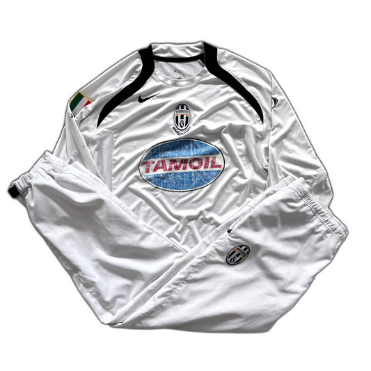 Nike x Juventus Turin Vintage *Premium* Tracksuit 2003/04 | M