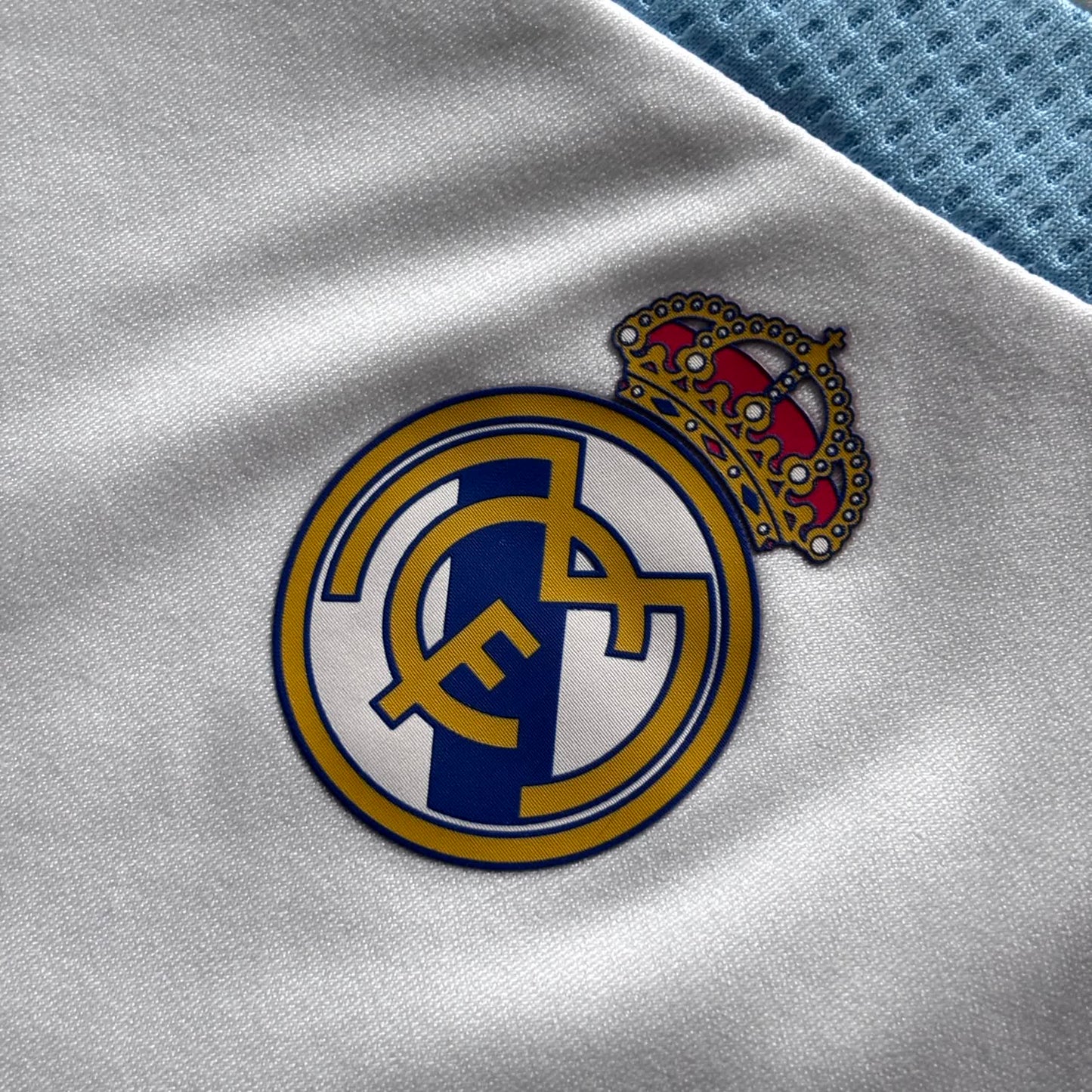 Adidas x Real Madrid Vintage Top 2006/07 | S