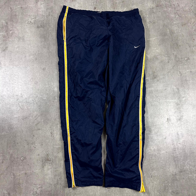 Nike Trackpants L