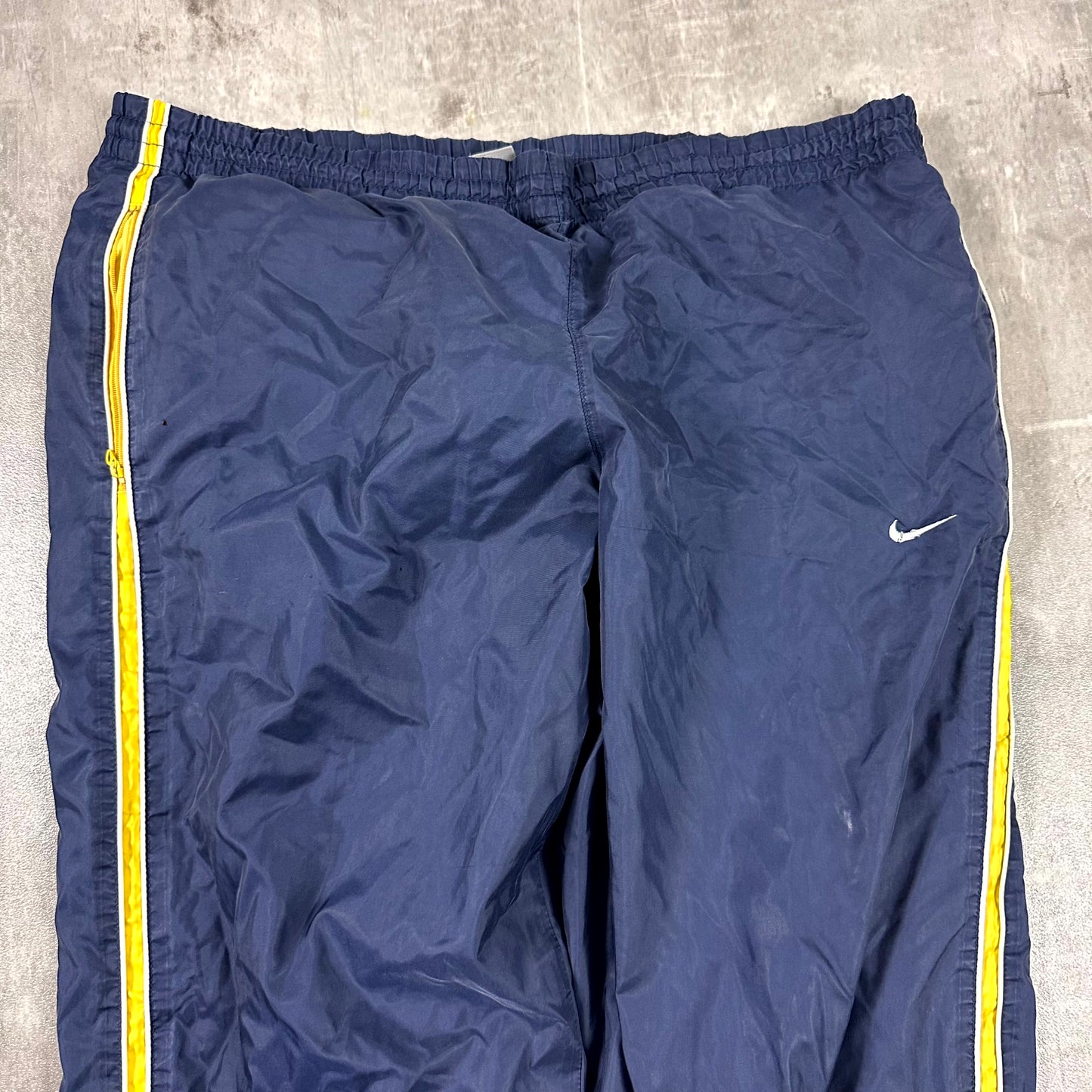 Nike Trackpants L