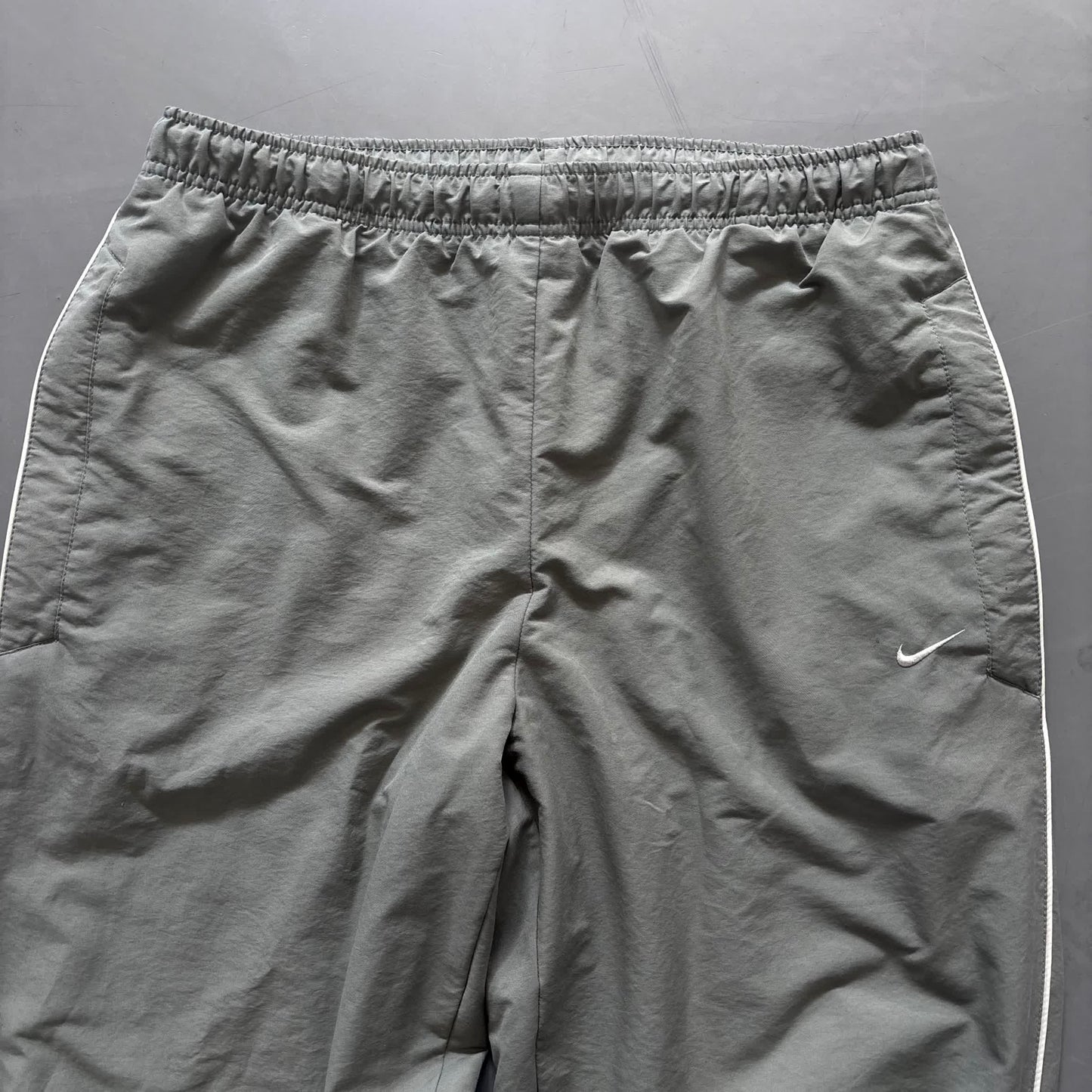 Nike Vintage Tracksuit | L