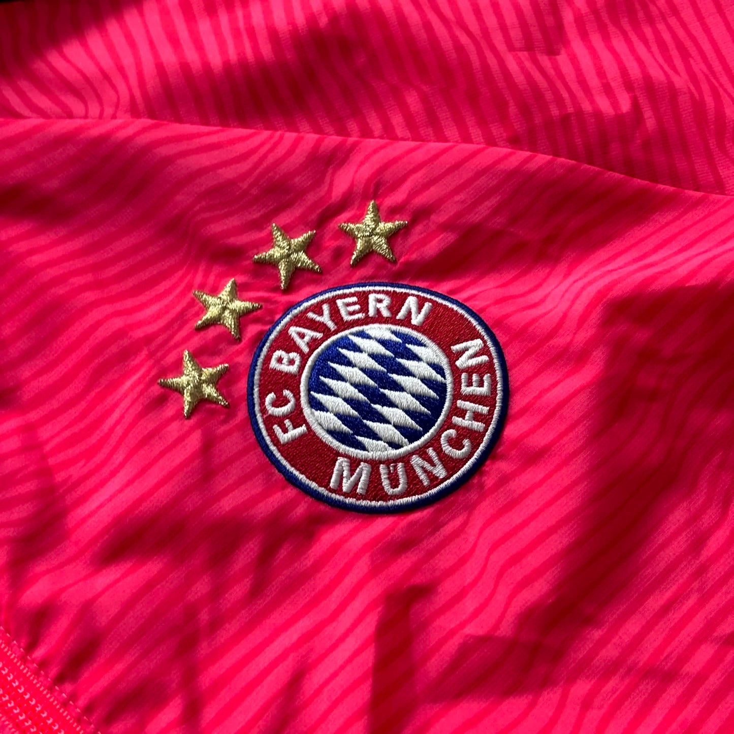 Adidas x FC Bayern München CL Vintage Tracksuit 2015/16 | M