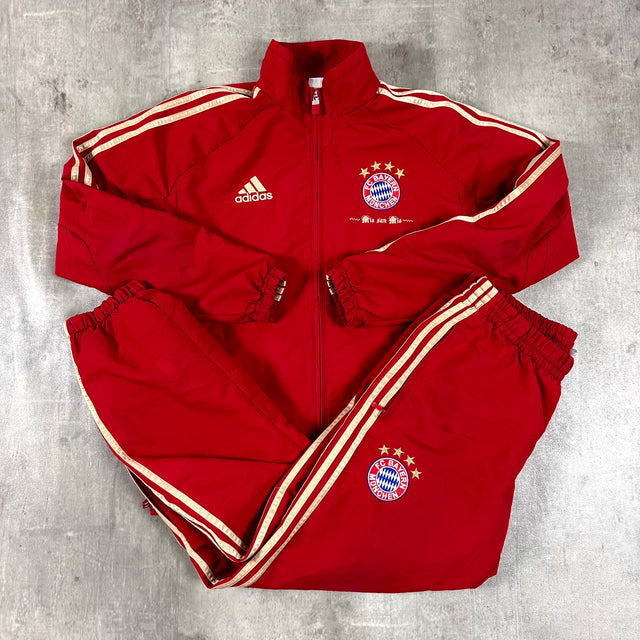 FC Bayern Munich Vintage Tracksuit S