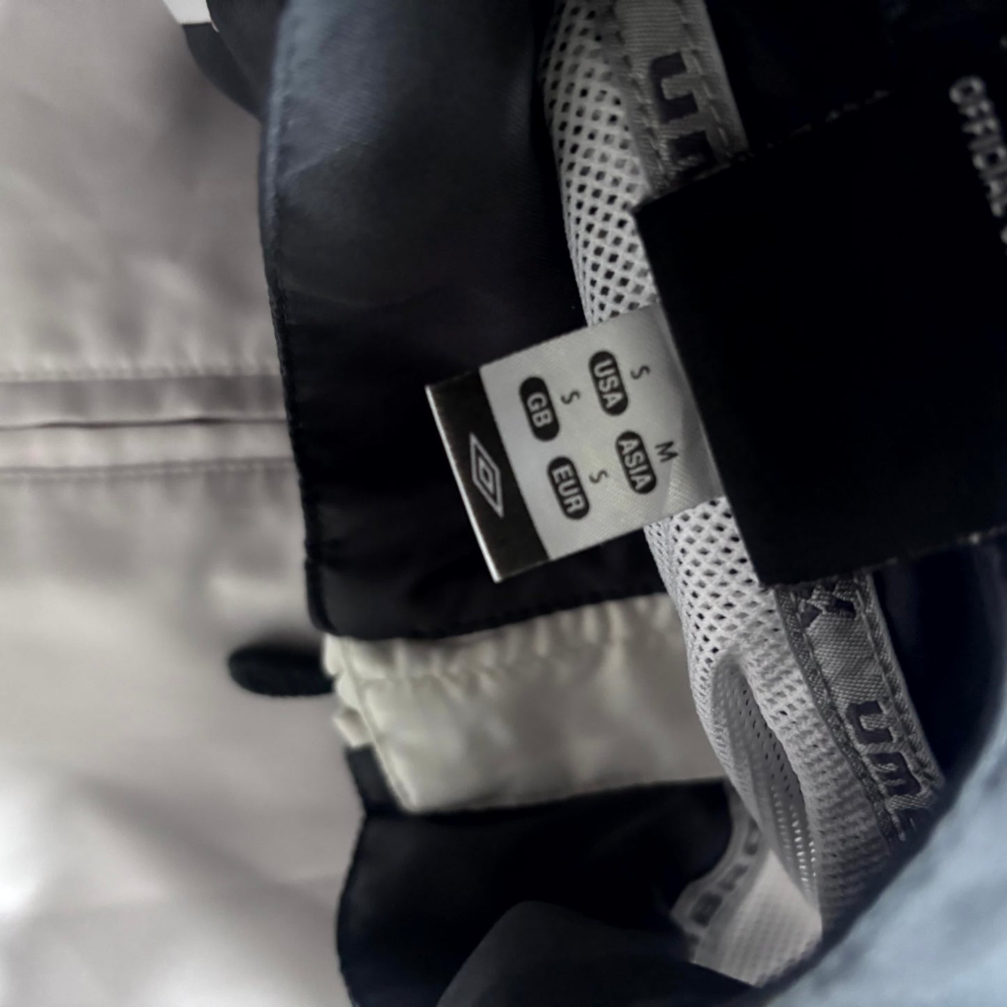 Umbro x Olympique Lyon Trackjacket 2005/06 | S