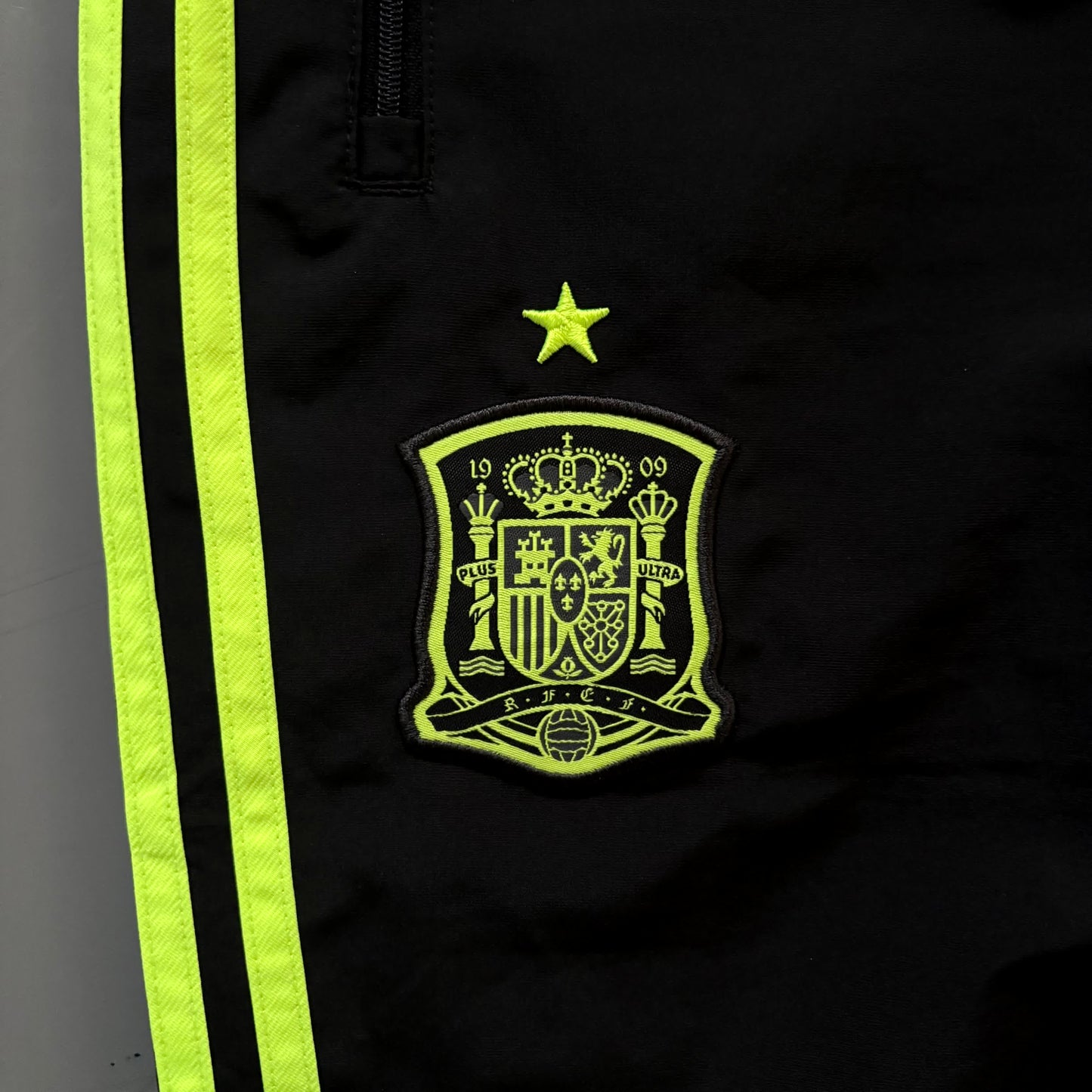 Adidas x Spanien Vintage Trackusuit 2014 | XL